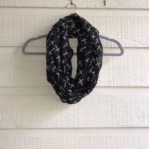 Infinity scarf